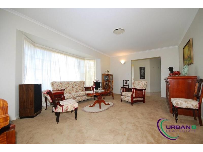 3 Parklane Tce, Brookfield QLD 4069